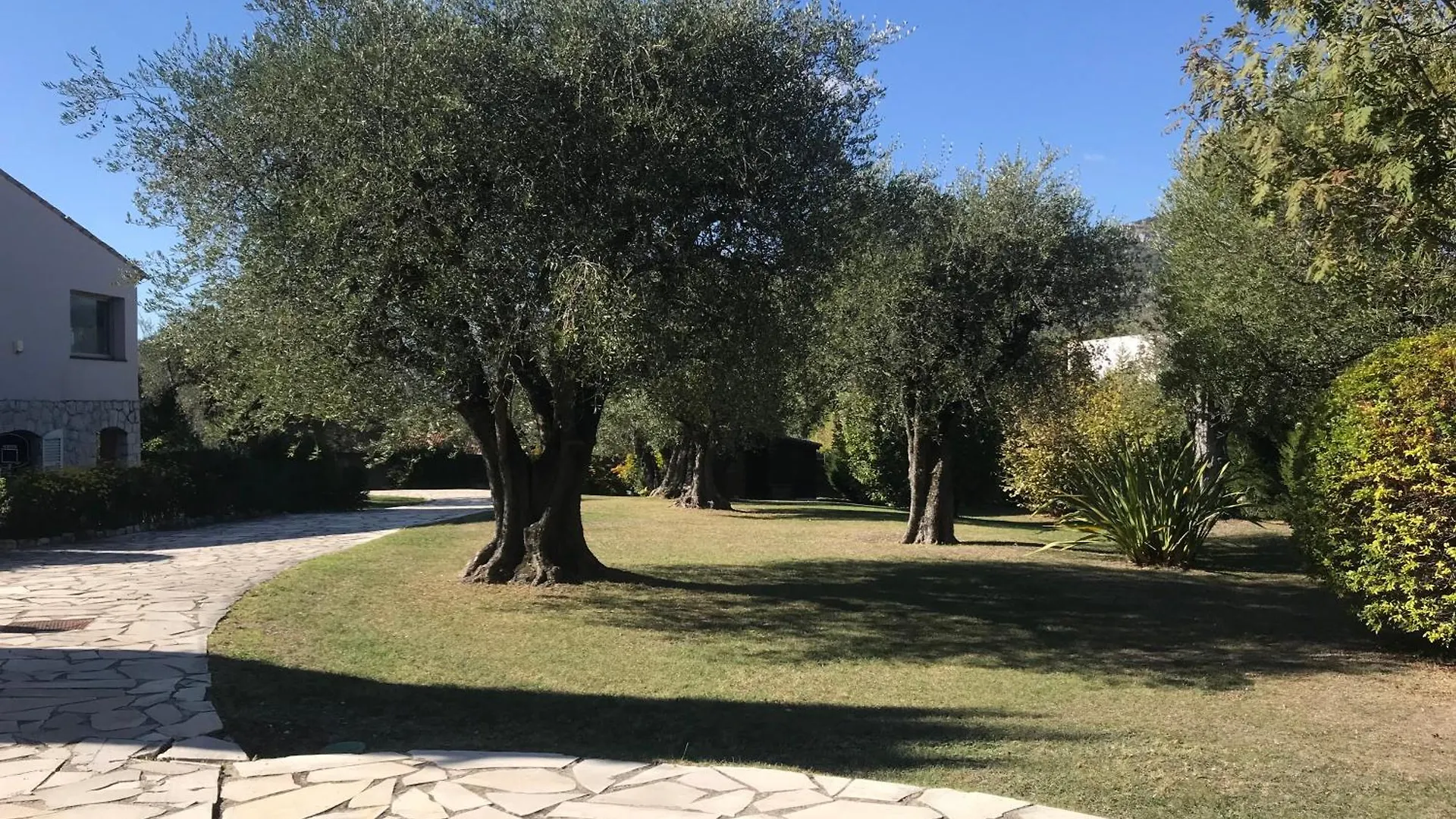 Villa Nouveau Le Mas Des Serens La Gaude France
